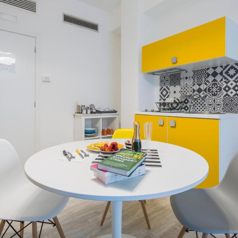 Flower Suites Sorrento - Appartamento Superior - 7