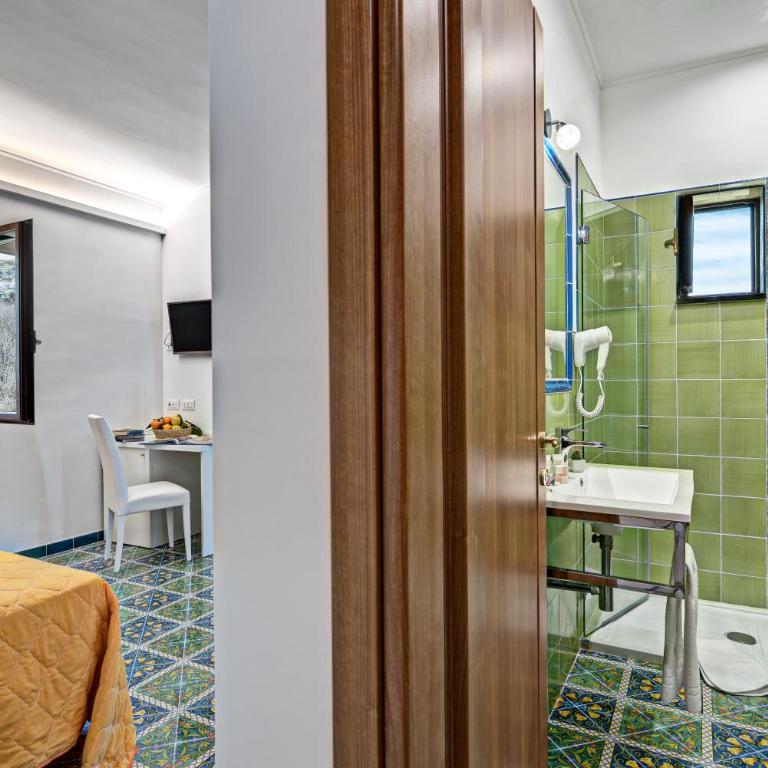 Oleum - Deluxe Double or Twin Room with Sea View - 7