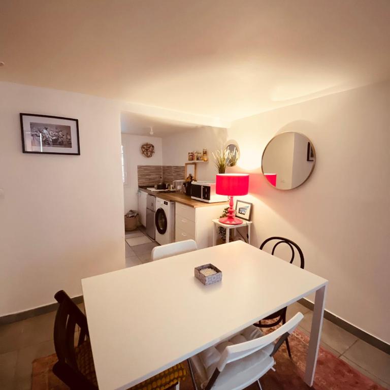 Charmant 2 pièces au Panier - Appartement 1 Chambre - 3