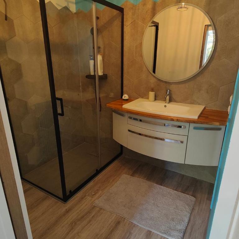 T2 au calme avec vue jardin et parking privé - Appartement 1 Chambre - 4