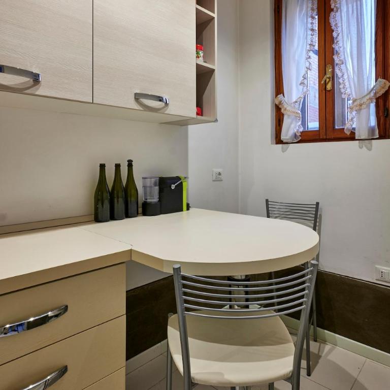 Casa Carlotti, apartment with garden in Murano - Appartamento con 1 Camera da Letto - 11