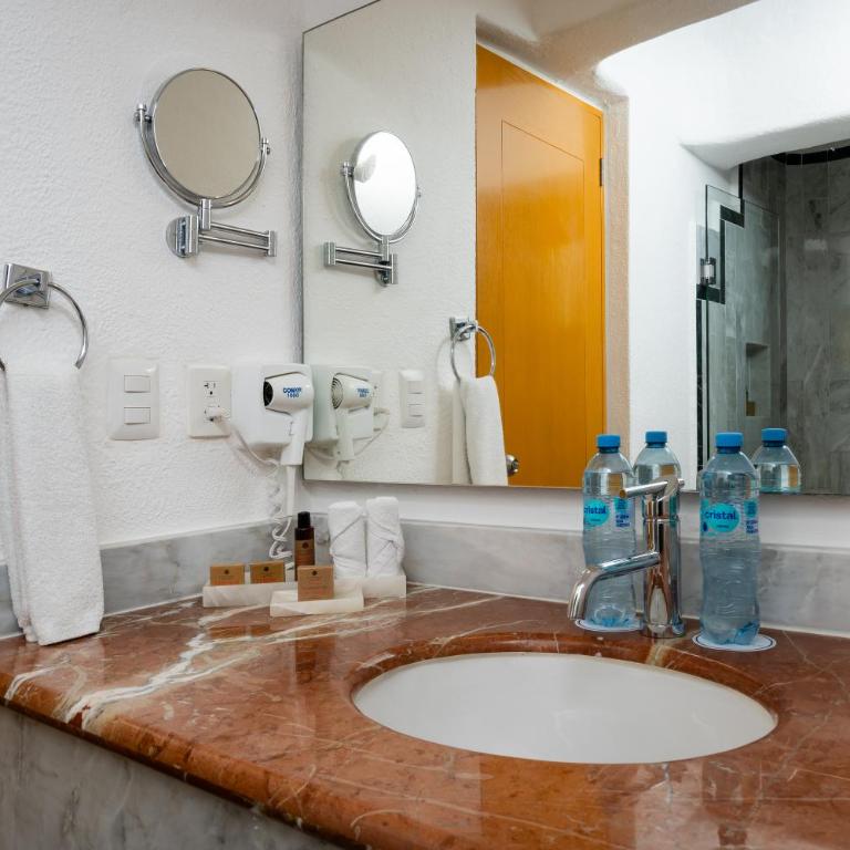 Sunset Marina Resort & Yacht Club - Suite Junior Familiar - 5
