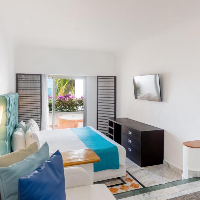 Sunset Marina Resort & Yacht Club - Habitación Familiar - 1