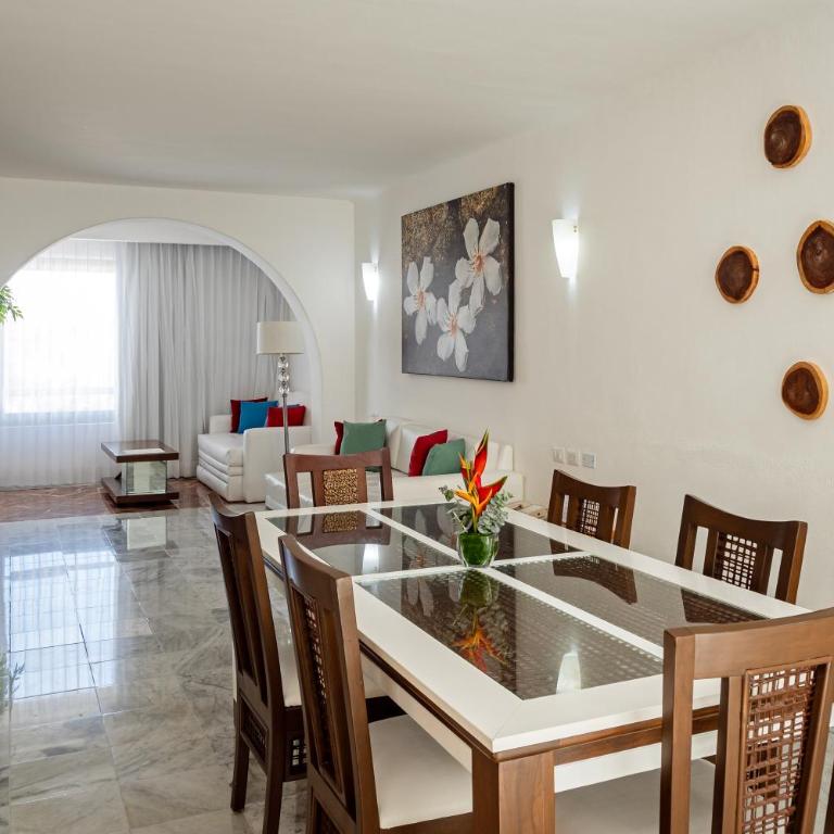Sunset Marina Resort & Yacht Club - Habitación Familiar - 5