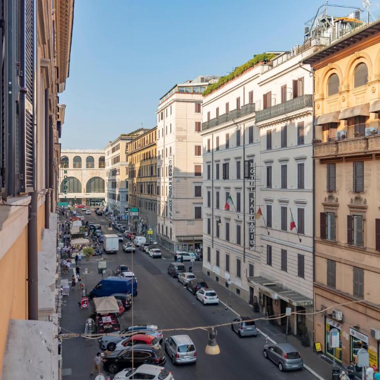 Farini 62 Charme Apartment - Appartamento con 3 Camere da Letto - 8