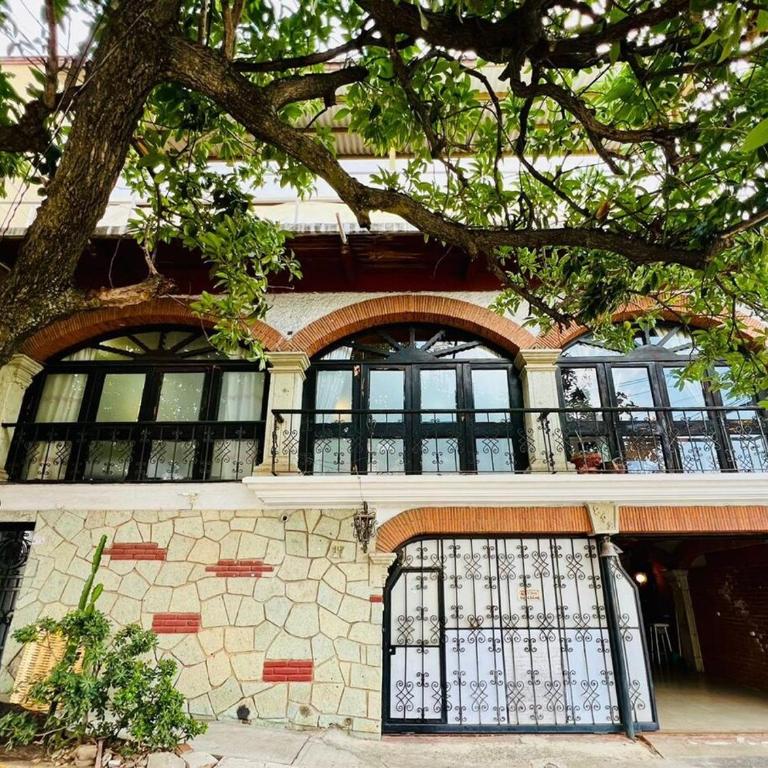 Casa Antequera Centro - Four-Bedroom House - 10
