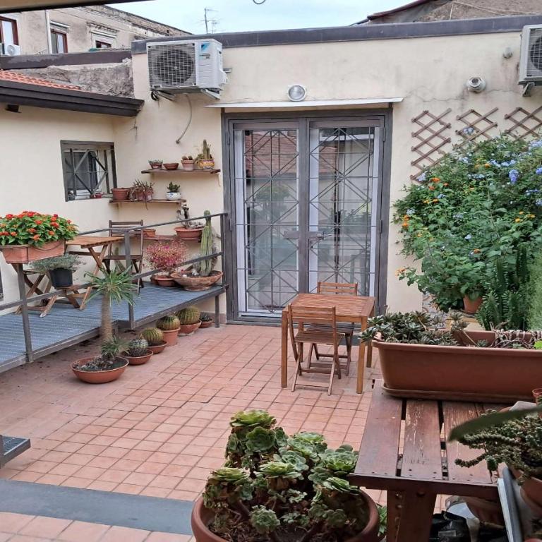 Casetta Correra: terrazzo e relax centro di Napoli - Studio with Balcony - 67