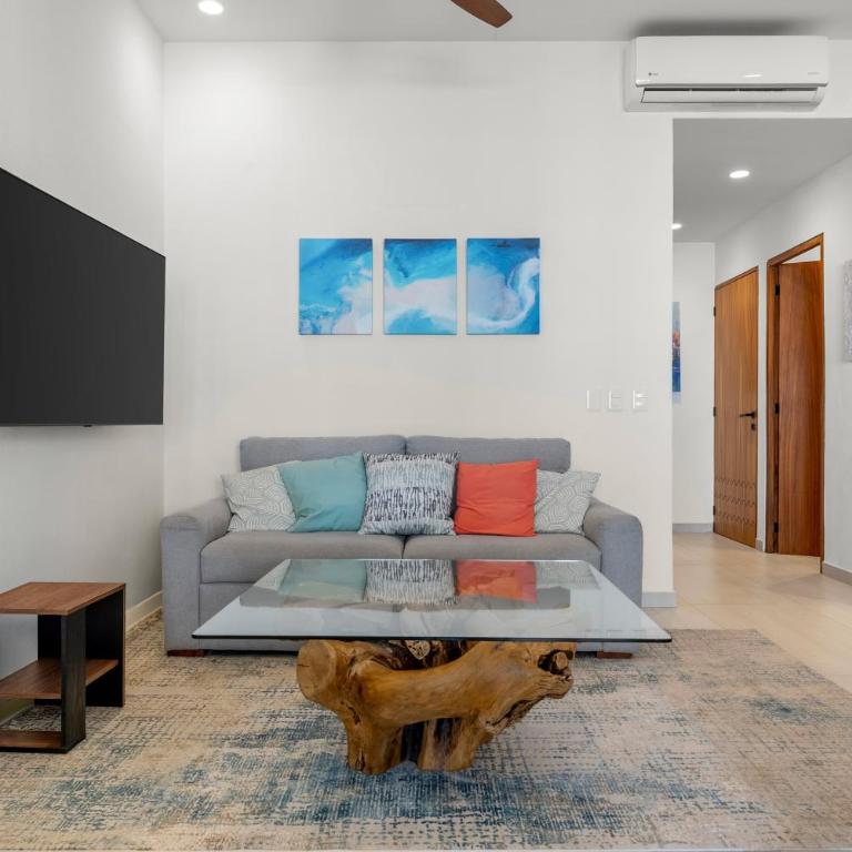 Luxury 2BR Lock-Off | Rooftop Pool | Golden Zone - Casa - 3