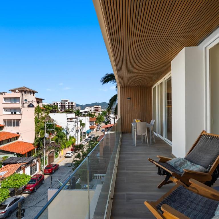 3BR condo near the ocean in Bucerías with pool, WiFi & full kitchen - Casa - 1