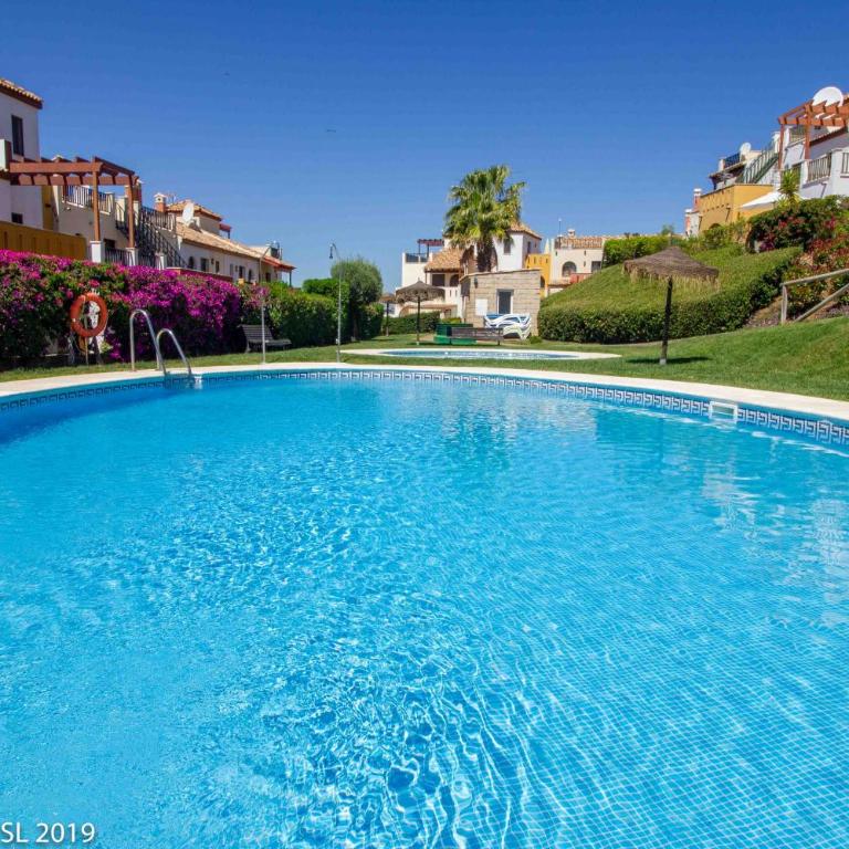 Family Townhouse - Las Lomas - LOC01 - Casa Unifamiliar de 3 dormitorios - 1