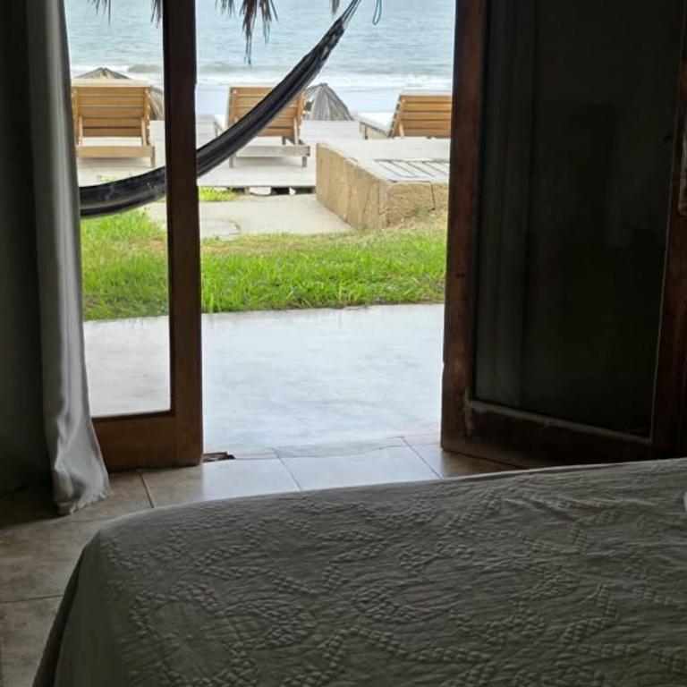 Los Cocos de Vichayito - Double or Twin Room with Partial Sea View - 8