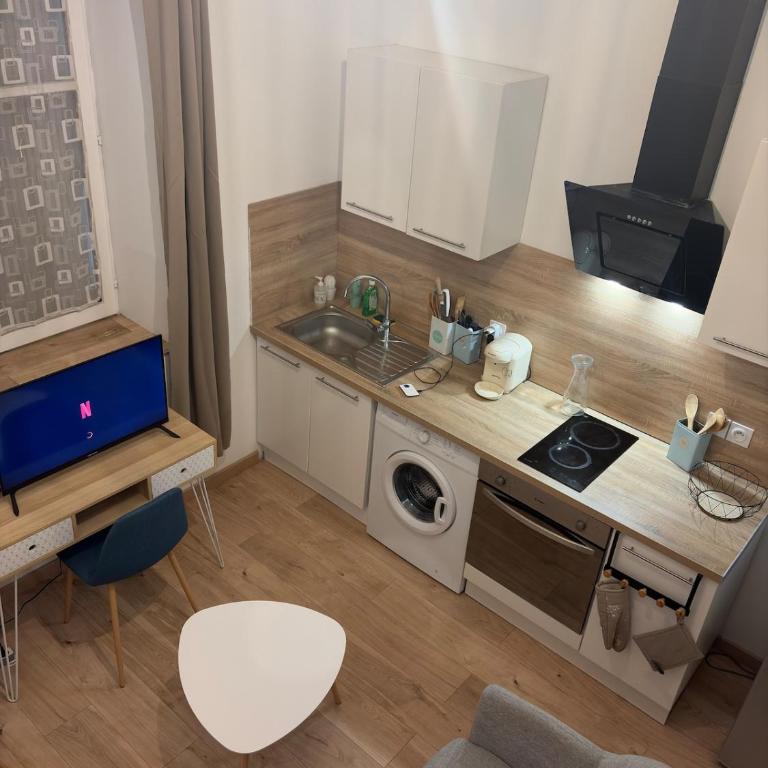 Cozy loft, proche du tram, Wi-Fi, smart TV - One-Bedroom Apartment - 1