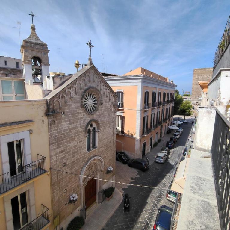 Palazzo Prestige - Appartamento con 2 Camere da Letto - 35