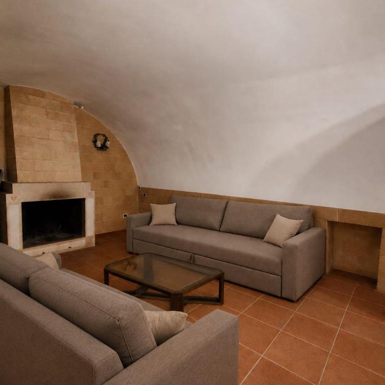Palazzo Prestige - Appartamento con 2 Camere da Letto - 30