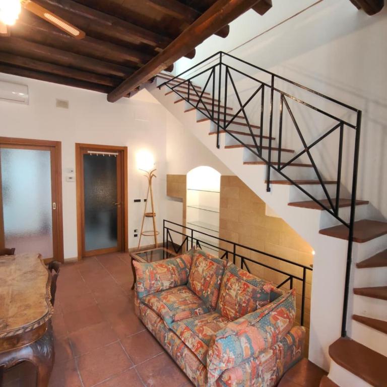 Palazzo Prestige - Appartamento con 2 Camere da Letto - 16