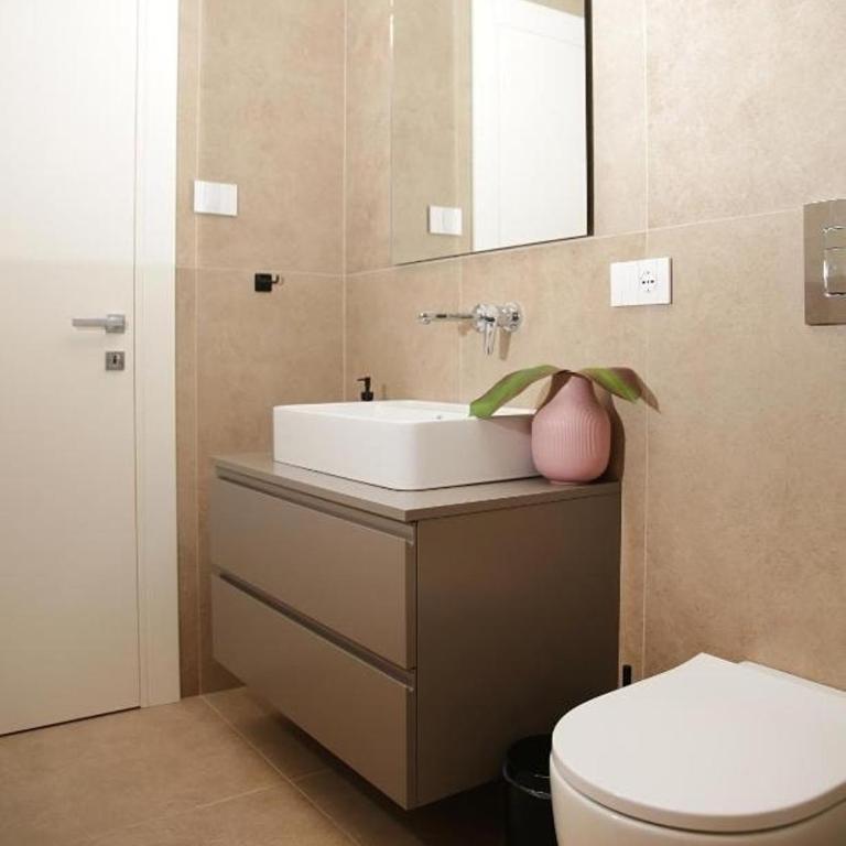 15 min from duomo- metro a 2 min private garden - Appartamento con 2 Camere da Letto - 9