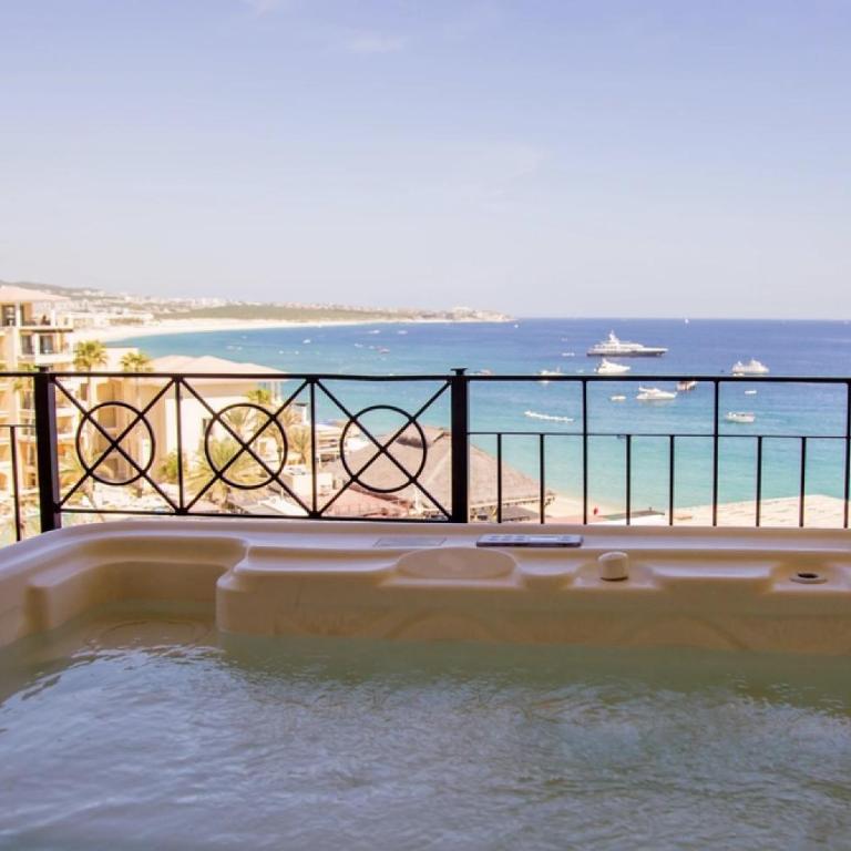 Casa Dorada One Bedroom Penthouse Cabo Dec 25 '26 to Jan 1 '27 - Suite Presidencial - 4