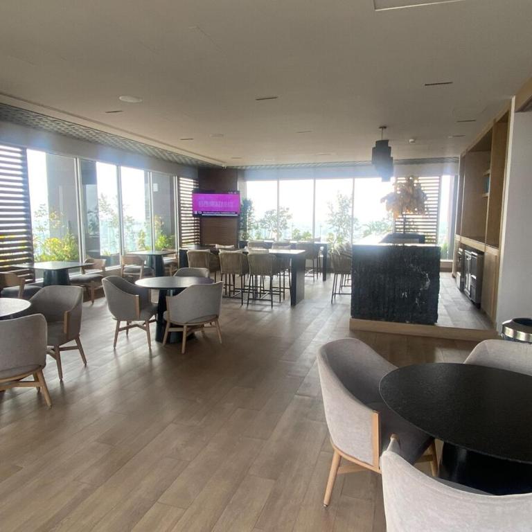 Loft en Paseo Santa Lucia y Parque Fundidora - Apartamento de 1 dormitorio - 7