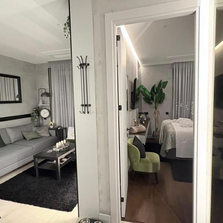 KRUNA 406 Luxury Sea View Apartment in Becici - One-Bedroom Apartment - 7