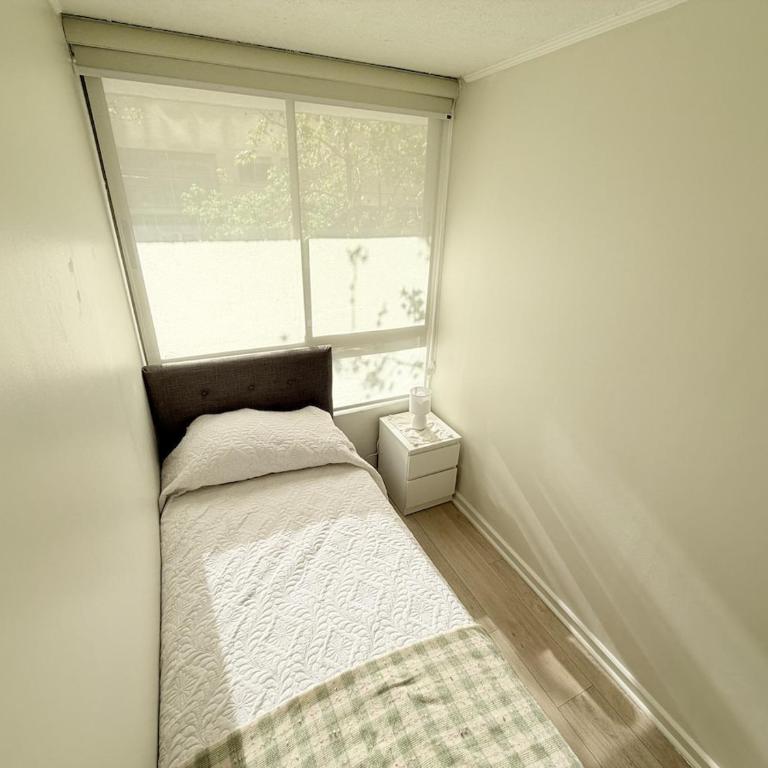 Encantador Dpto Equipado Metro Parking Gratis - Apartamento de 2 dormitorios - 10