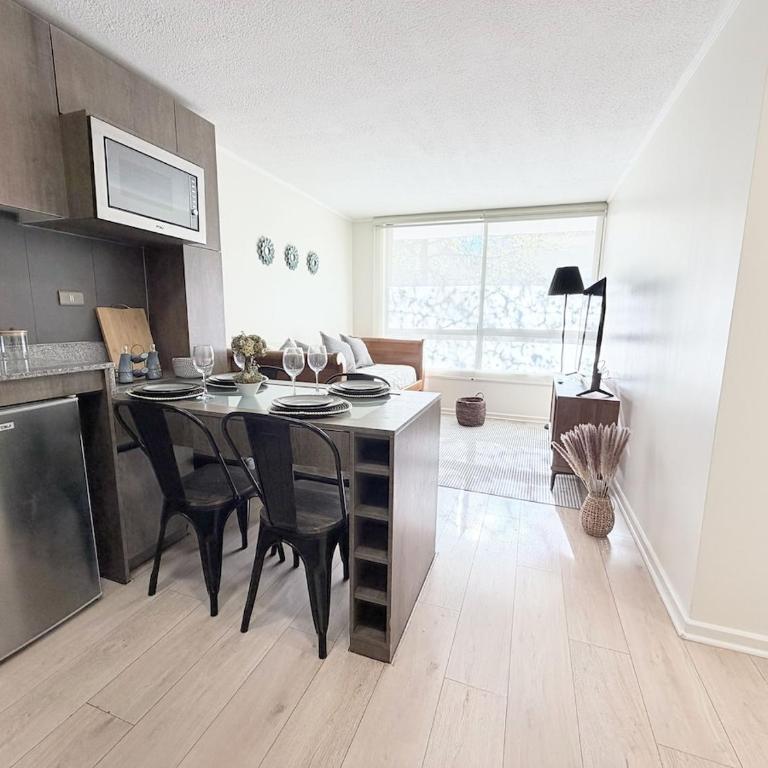 Encantador Dpto Equipado Metro Parking Gratis - Apartamento de 2 dormitorios - 16