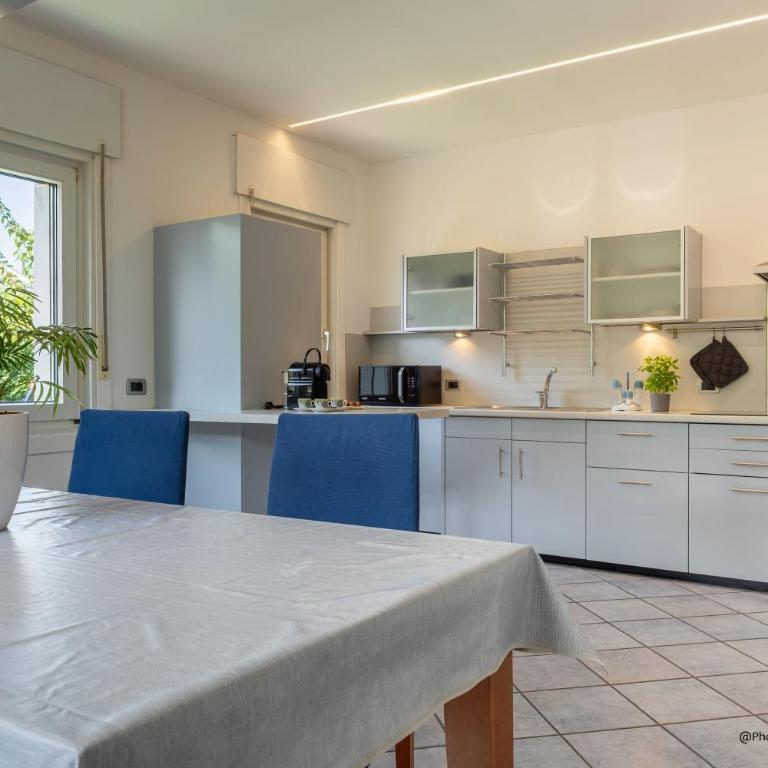 Lume Villea - Appartamento con 2 Camere da Letto - 11