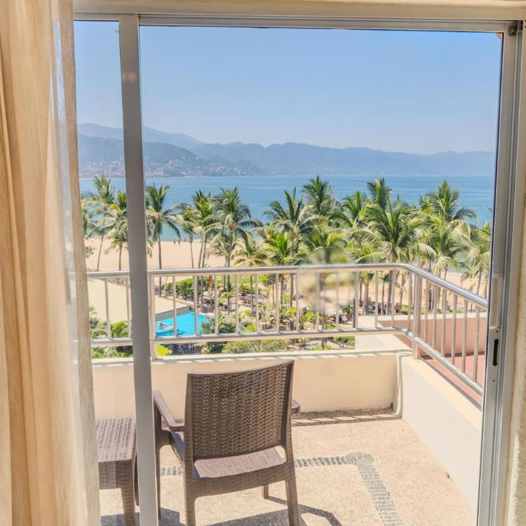 Friendly Fun Vallarta Different Experiences - All Inclusive - Habitación Doble con vistas a la piscina - 1 o 2 camas - 3