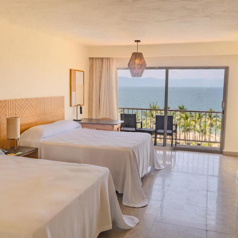 Friendly Fun Vallarta Different Experiences - All Inclusive - Habitación Doble Deluxe con vistas laterales al mar - 1