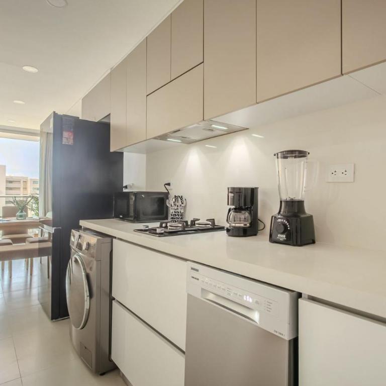 Moderna y Amplio Apto con Balcón a Pasos del Mar - Apartamento de 1 dormitorio - 19