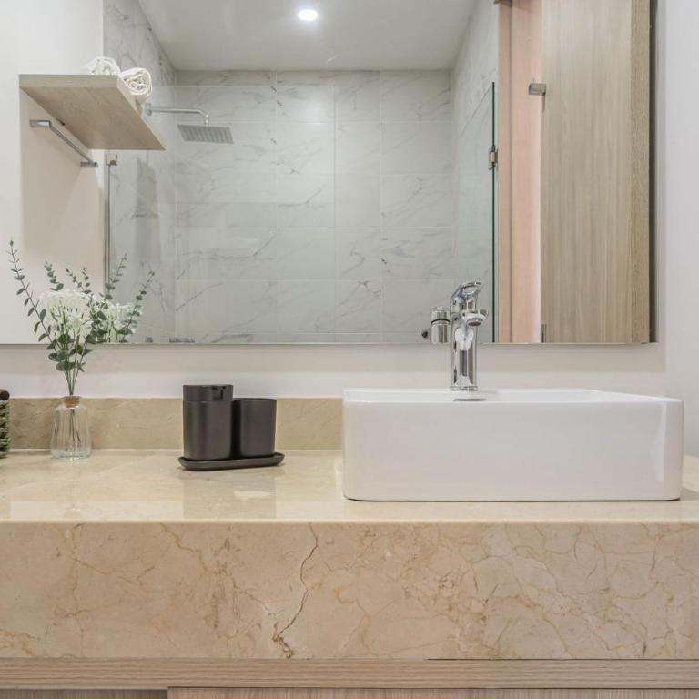 Moderna y Amplio Apto con Balcón a Pasos del Mar - Apartamento de 1 dormitorio - 23