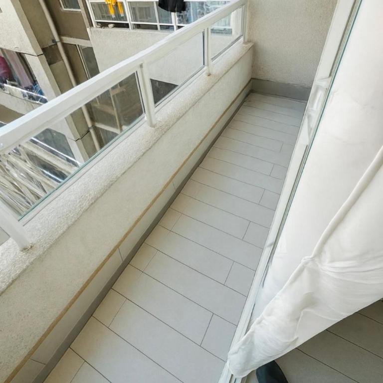 Studio Metro Las Rejas - One-Bedroom Apartment - 6