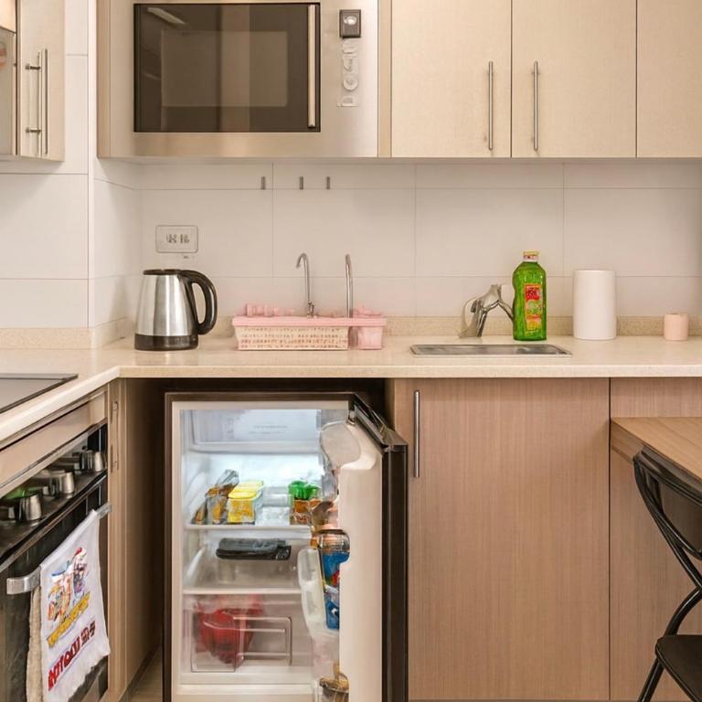 Studio Metro Las Rejas - One-Bedroom Apartment - 2