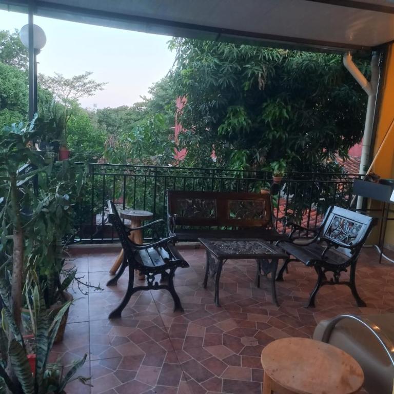 Mi Hábitat Lambaré - Habitaciones con Baño Privado, Cocina y Comedor equipados con electrodomésticos, con Quincho al Aire Libre - Apartment - 27