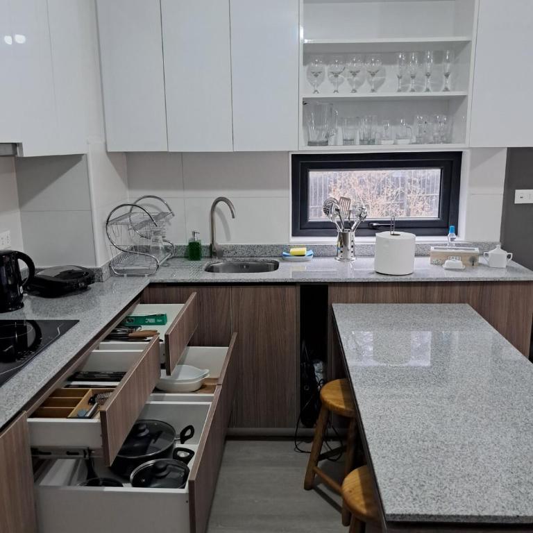 Moderno departamento Nuevo equipado en Puerto Varas - Two-Bedroom Apartment - 23