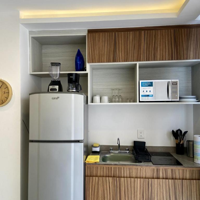 Modern Apartment in Miguel Hidalgo with Balcony - Studio mit Terrasse - 19
