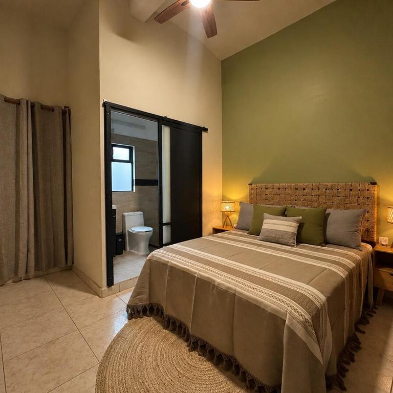 Downtown Oaxaca 4 bedrooms Sleeps up to 8 people - Apartment - 16