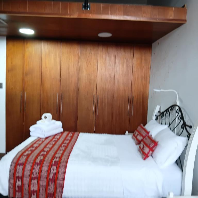 Casa Munay - Deluxe Double Room (2 Adults + 1 Child) - 4