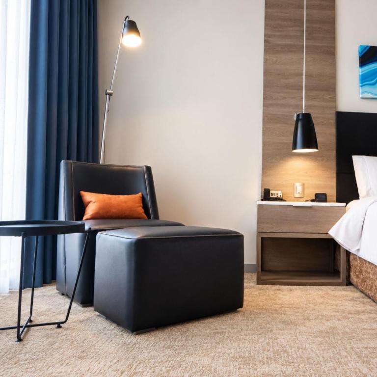 Hilton Garden Inn Mexico City Santa Fe - Habitación con cama extragrande. - 3