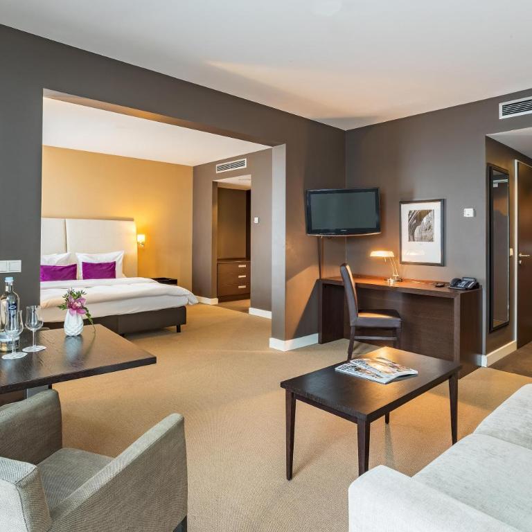 The Rilano Hotel Munich, Trademark Collection by Wyndham - Junior Suite - 6