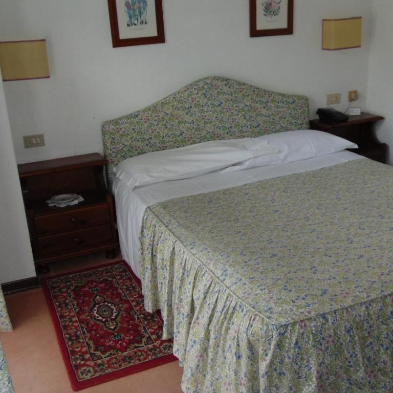 Hotel Triolet - Camera Matrimoniale Economy - 1
