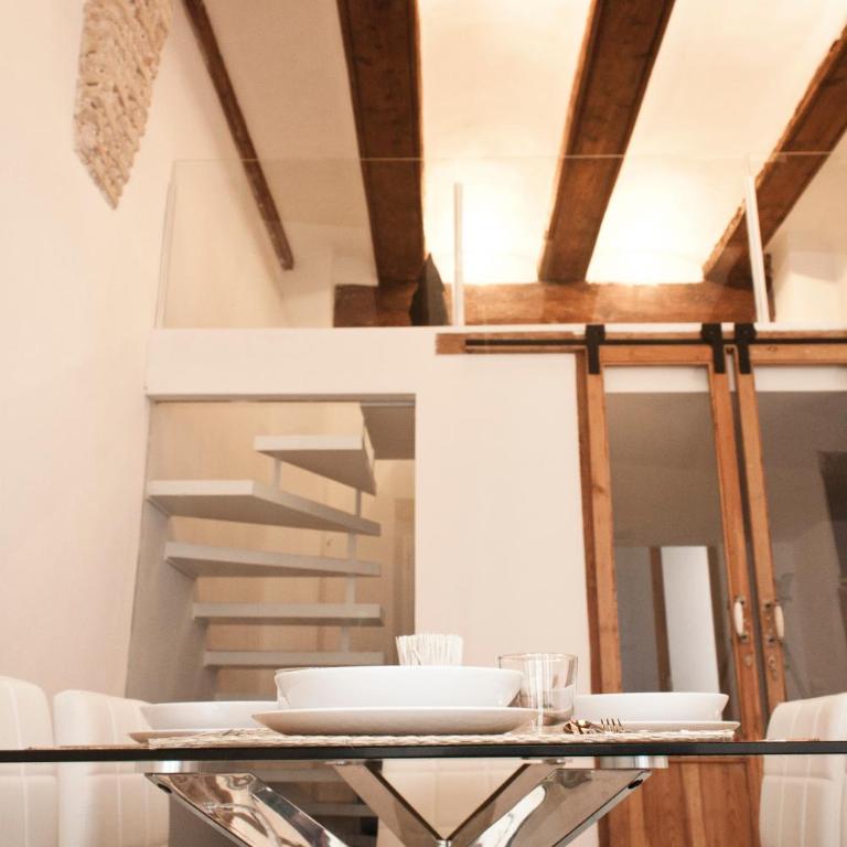 Apartments Downtown Valencia - Duplex Apartment - 17