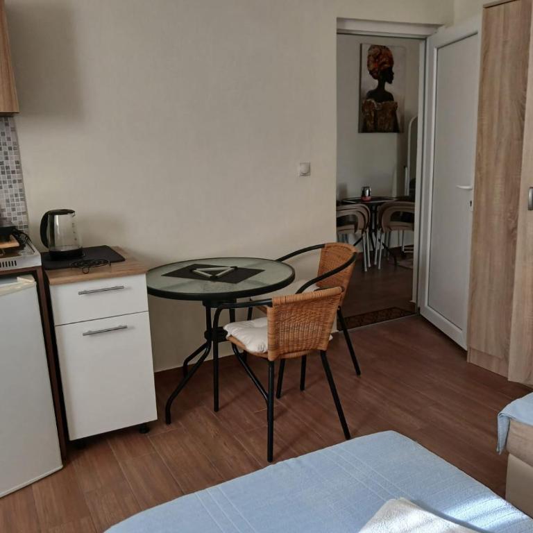 HM Apartmani - Chambre Quadruple - 14