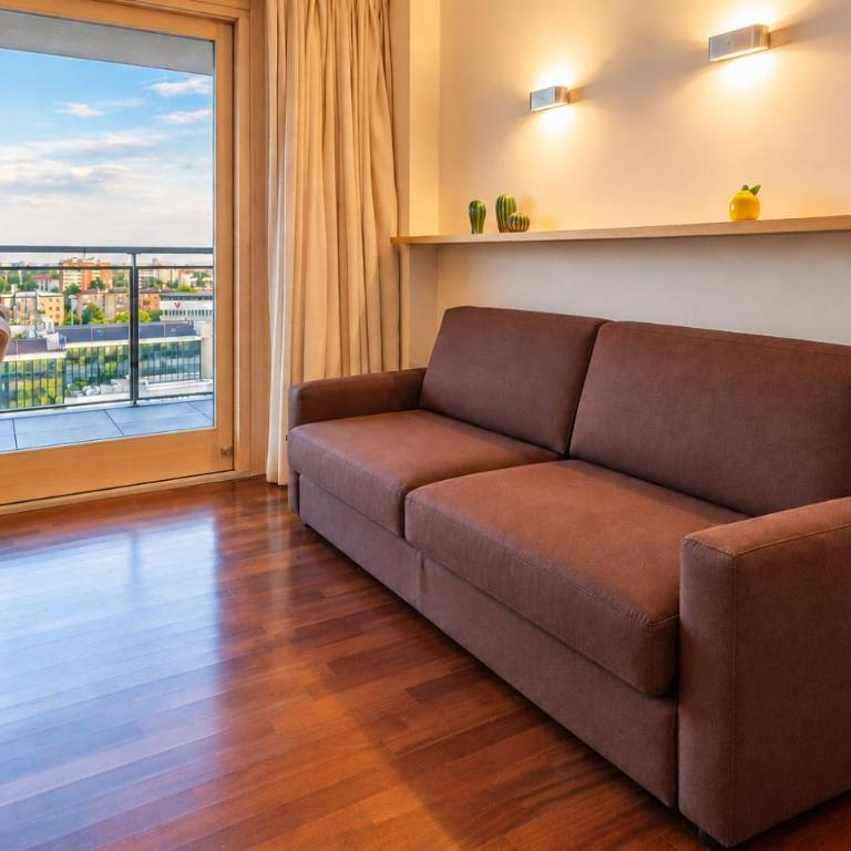 Giax Tower Residences - Pool, Spa & Gym - Multiple Apartments for Families & Groups - 15 Min from Duomo - Appartamento con 1 Camera da Letto, Balcone e Vista Montagna - 8