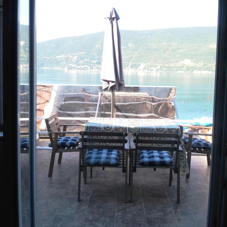 Apartments Villa Kukoljac - Familienzimmer mit Meerblick - Dachgeschoss - 2