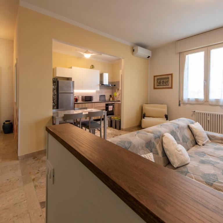 HouSmart Giambologna 8 - Appartamento Standard con 2 Camere da Letto - 7