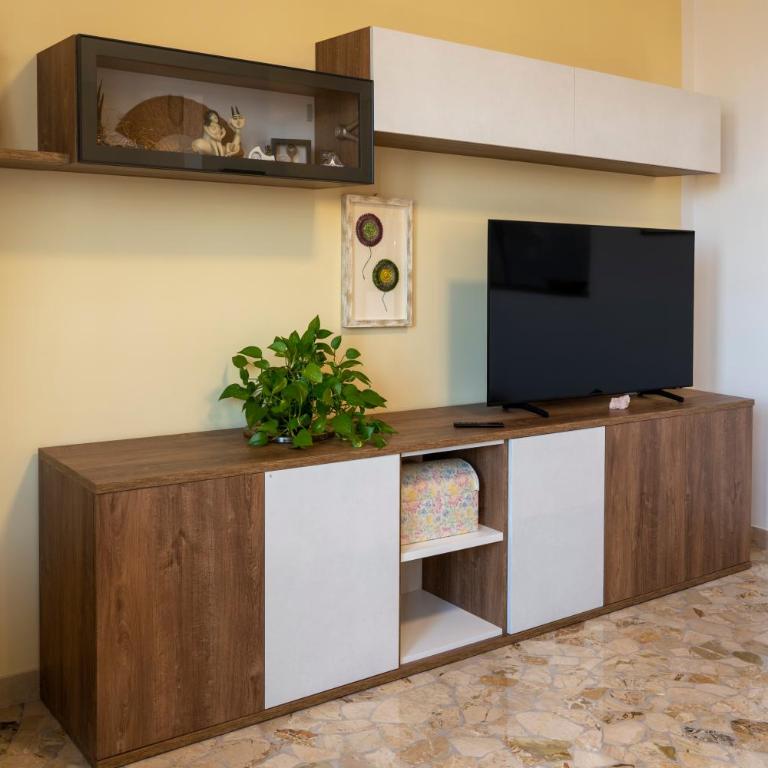 HouSmart Giambologna 8 - Appartamento Standard con 2 Camere da Letto - 10