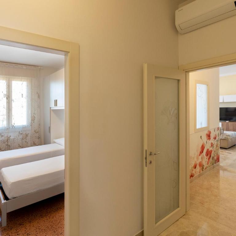 HouSmart Giambologna 8 - Appartamento Standard con 2 Camere da Letto - 23