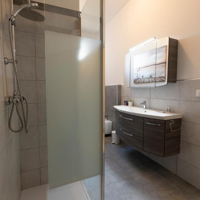 HouSmart Giambologna 8 - Appartamento Standard con 2 Camere da Letto - 38