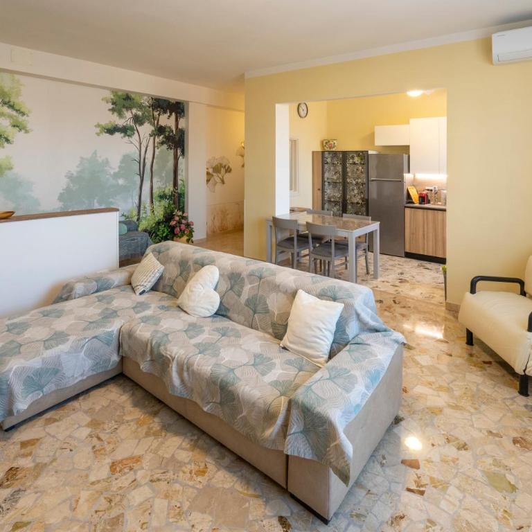 HouSmart Giambologna 8 - Appartamento Standard con 2 Camere da Letto - 4