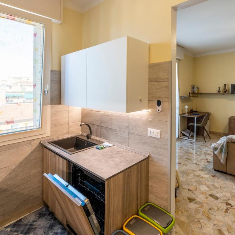 HouSmart Giambologna 8 - Appartamento Standard con 2 Camere da Letto - 17